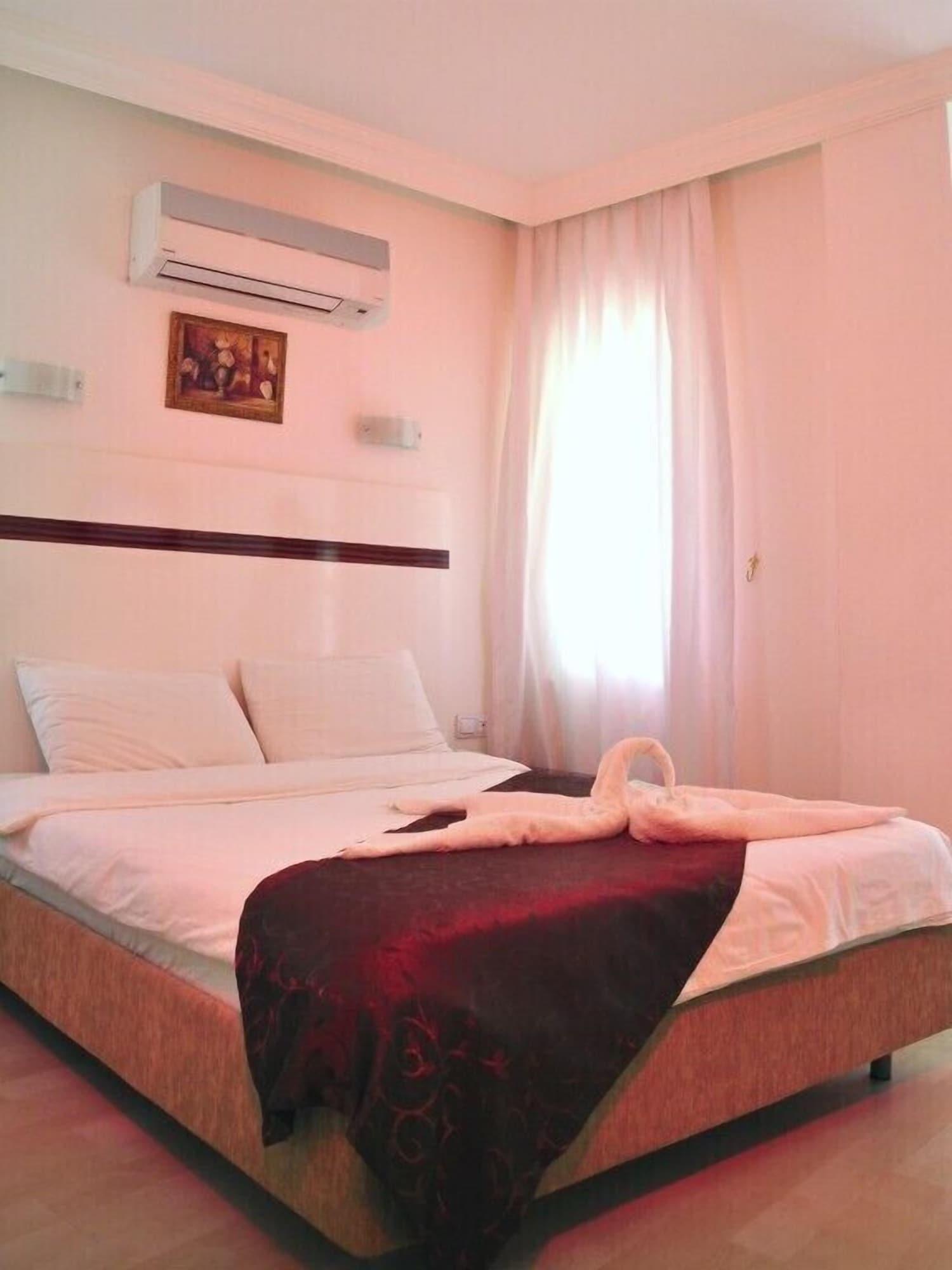 אנטליה Atalla Hotel מראה חיצוני תמונה